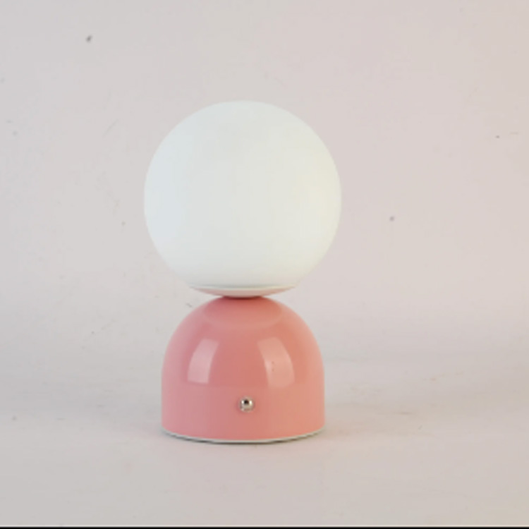 Lâmpada de mesa portátil de carregamento de bateria LED cor rosa