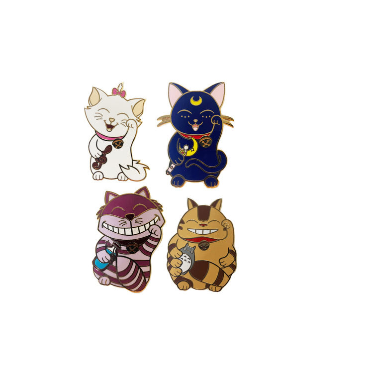 Pin de lapela de metal com ímã de desenho animado de esmalte duro banhado a ouro para presente