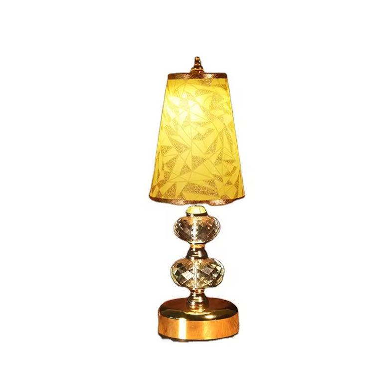 Lâmpada de mesa luxuosa pequena portátil luminosa com cone de carregamento USB